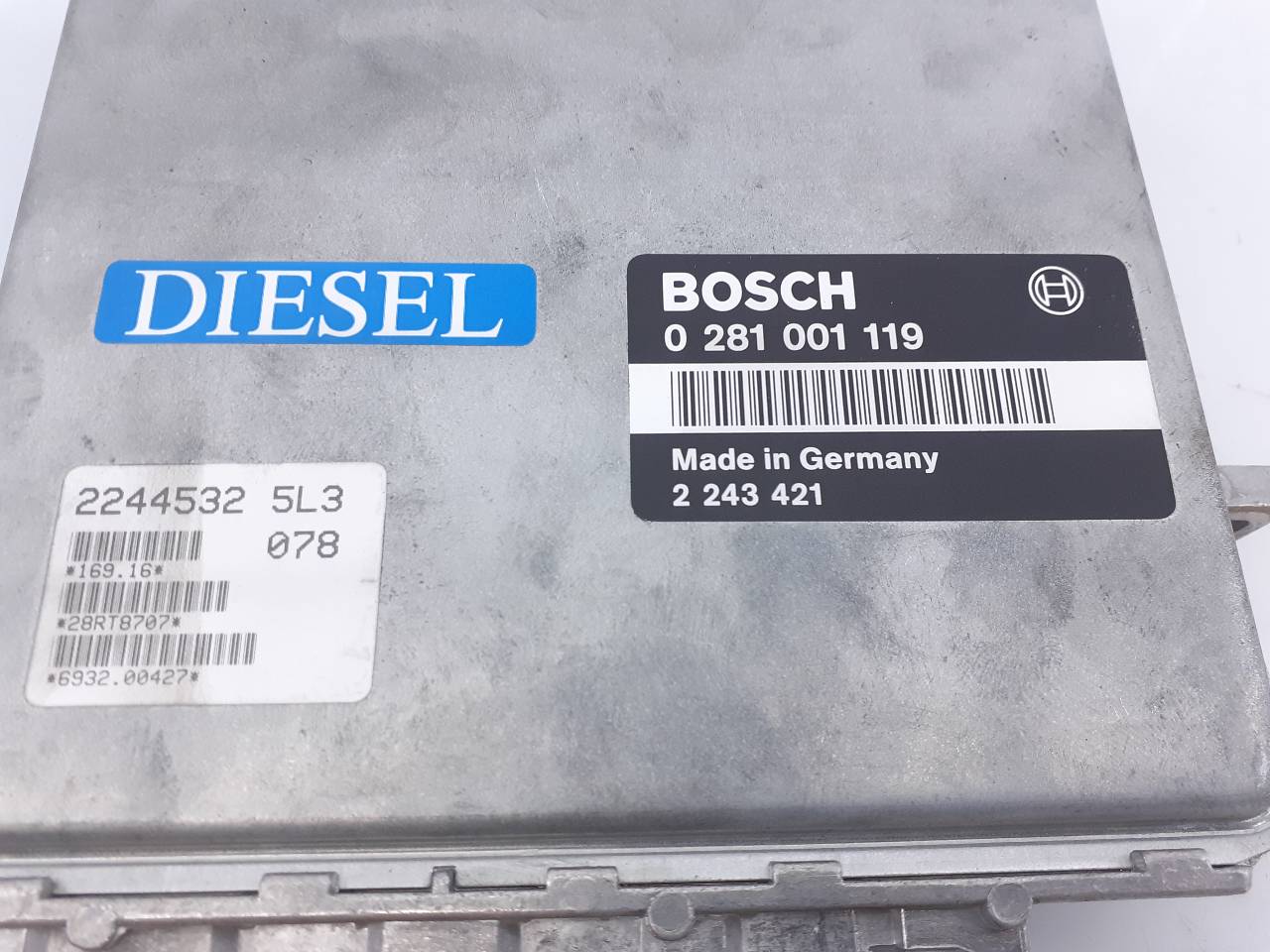 AUDI 5 Series E39 (1995-2004) Engine Control Unit ECU 028100119, E3-A2-26-2 18737582