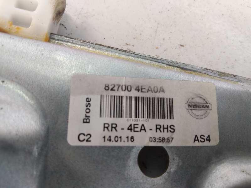 NISSAN Qashqai 2 generation (2013-2023) Bakre høyre dør vindusregulator 827004EA0A, E2-A4-4-2 18605151