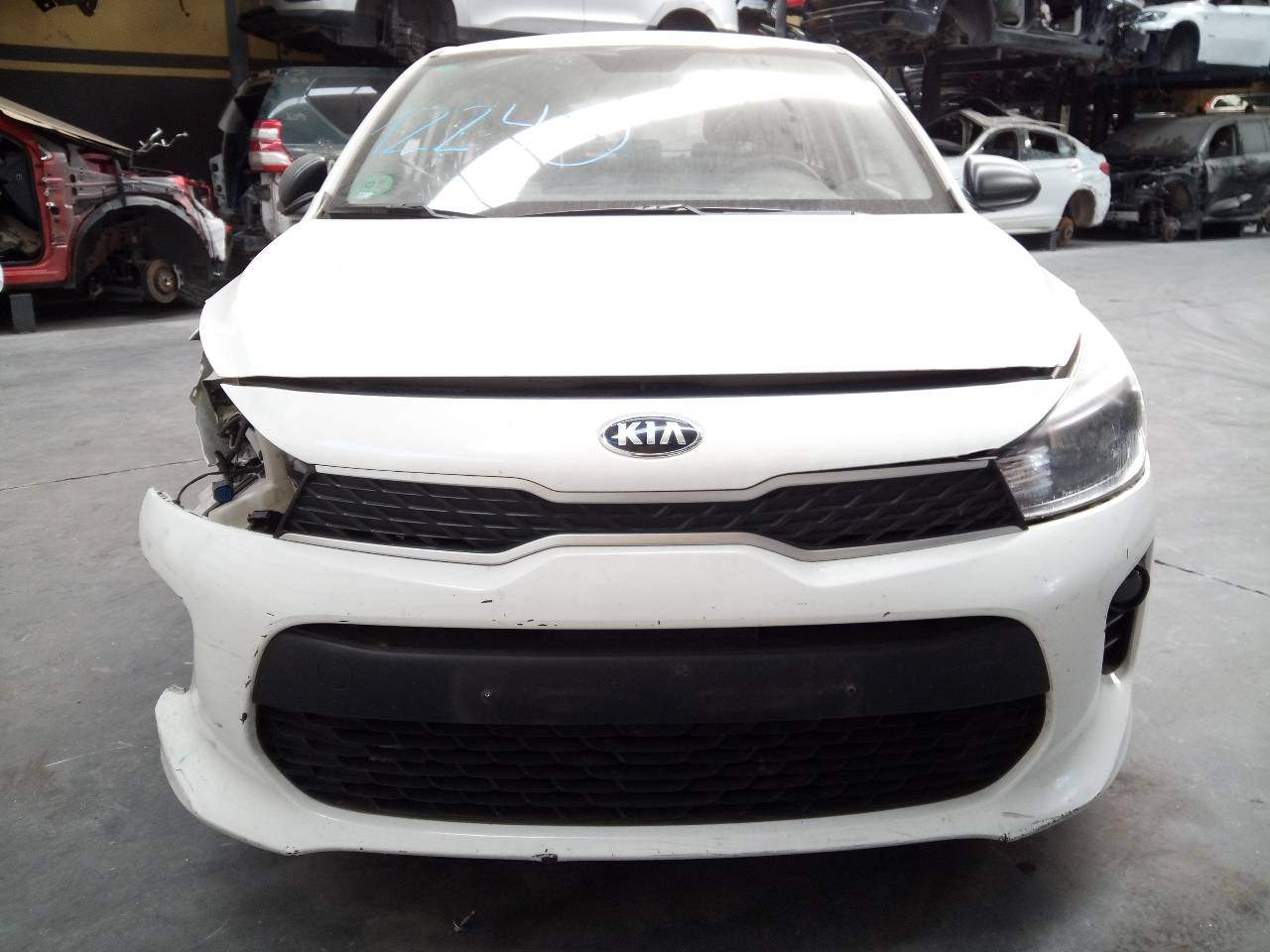 KIA Rio 4 generation (2016-2024) Внутрішне дзеркало заднього виду 26272447