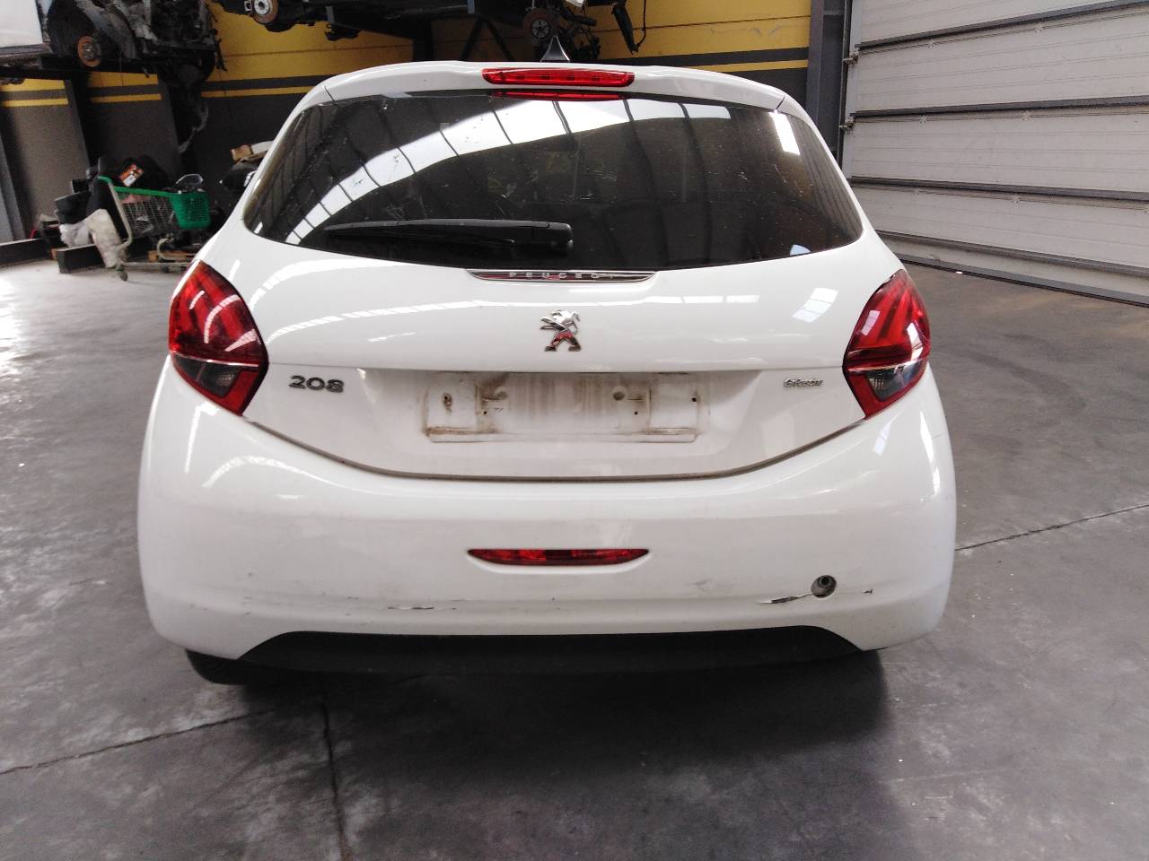 PEUGEOT 208 Peugeot 208 (2012-2015) Aušinimo radiatorius 95007T01,P2-A6-8 21822399