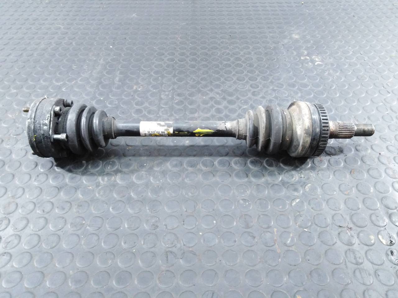 PORSCHE Boxster 986 (1996-2004) Rear Right Driveshaft 98633202405, P1-A6-45 18715079