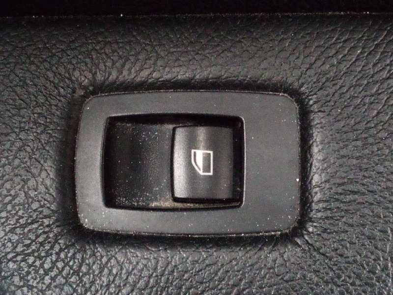 BMW X6 E71/E72 (2008-2012) Rear Right Door Window Control Switch 61316945874 18679613