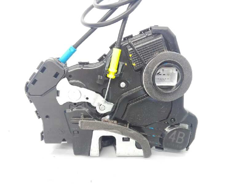 TOYOTA Auris 1 generation (2006-2012) Front Right Door Lock A084219, E2-B4-25-1 24483858