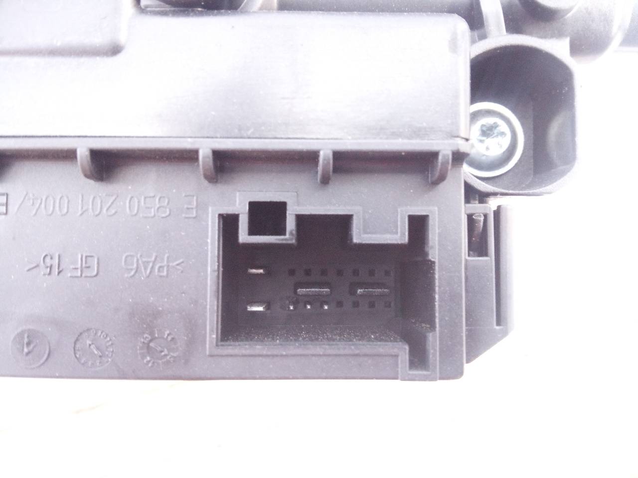 VOLKSWAGEN Polo 5 generation (2009-2017) Ridicător de geam ușă dreapta față 6R0959802DL, E1-B6-50-1 20962587