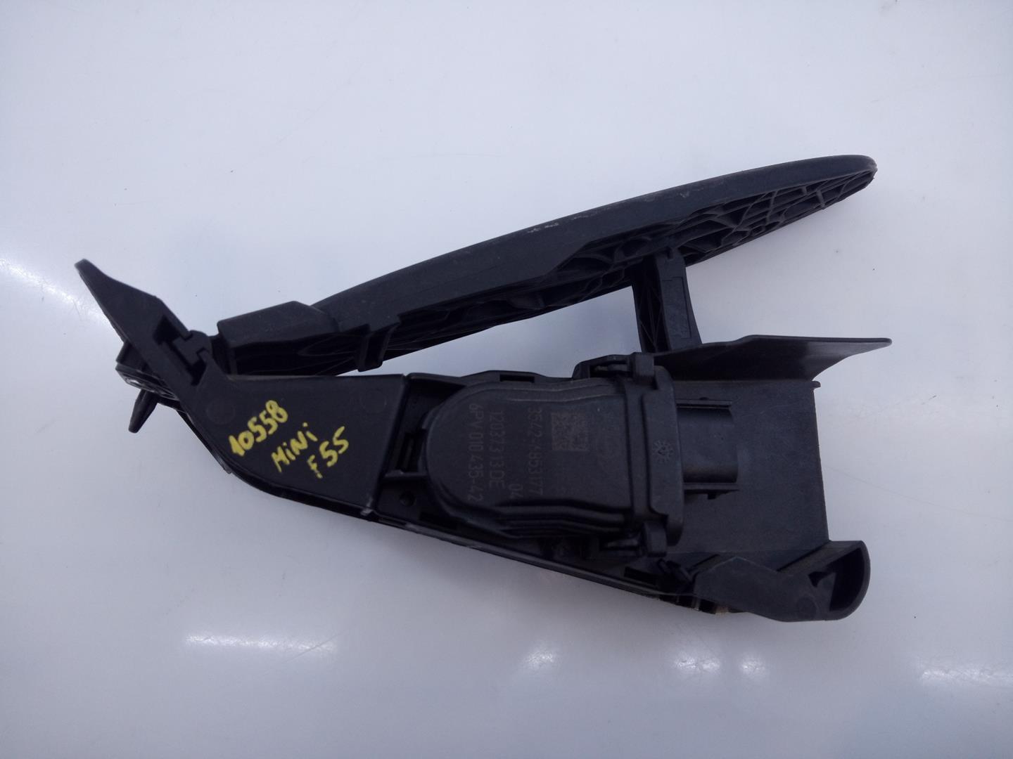 MINI Cooper R56 (2006-2015) Akseleratoriaus (gazo) pedalas 35426853177, 6PV01043542, E3-A2-39-1 21622274