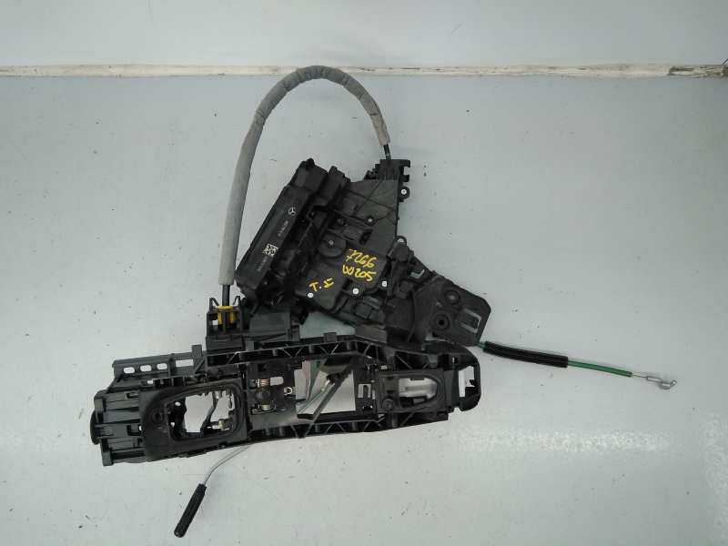 MERCEDES-BENZ C-Class W205/S205/C205 (2014-2023) Rear Left Door Lock A2220064099, E1-A2-40-1 18571892