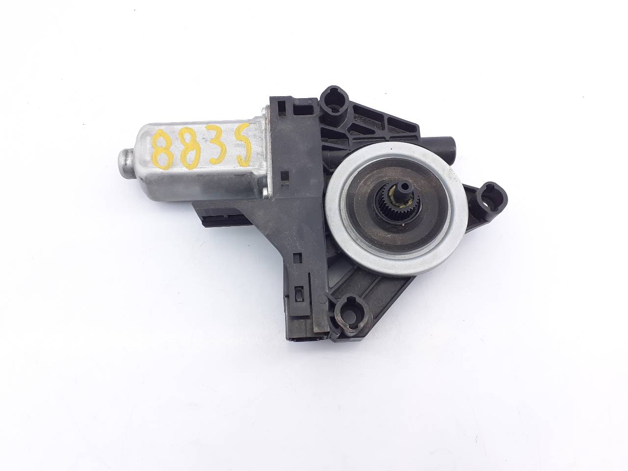 VOLVO V60 1 generation (2010-2020) Moteur de commande de vitre de porte avant droite 966269103, E1-A5-3-2 18771016