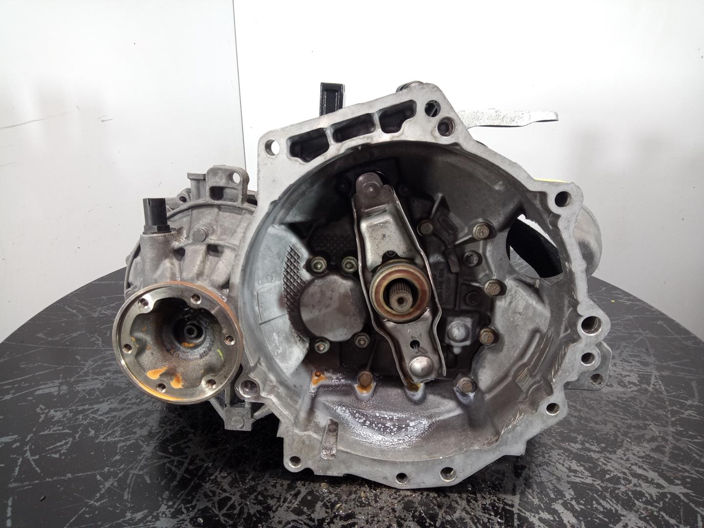 SEAT Toledo 4 generation (2012-2020) Gearbox MZL, M1-A1-33 23301379