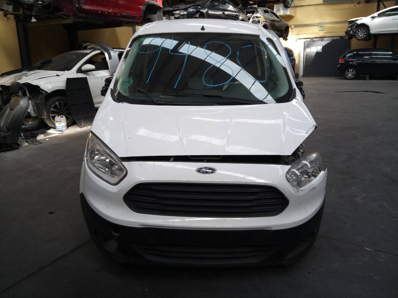 FORD Tourneo Courier 1 generation (2014-2024) Priekinių kairių durų spyna 18755697