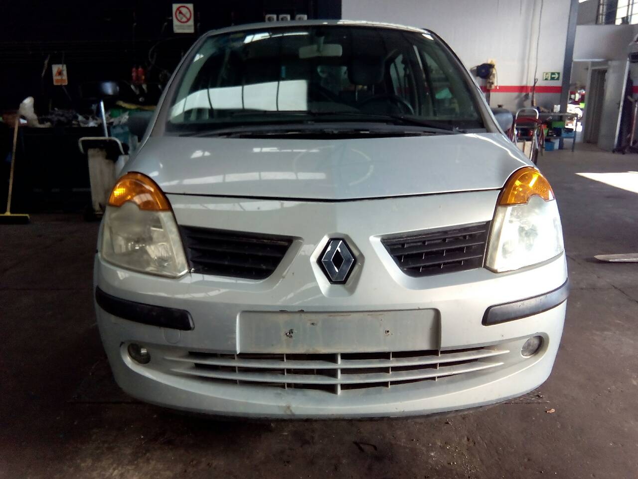 RENAULT Modus 1 generation (2004-2012) Генератор 8200390675, P3-B5-18-2 20957947