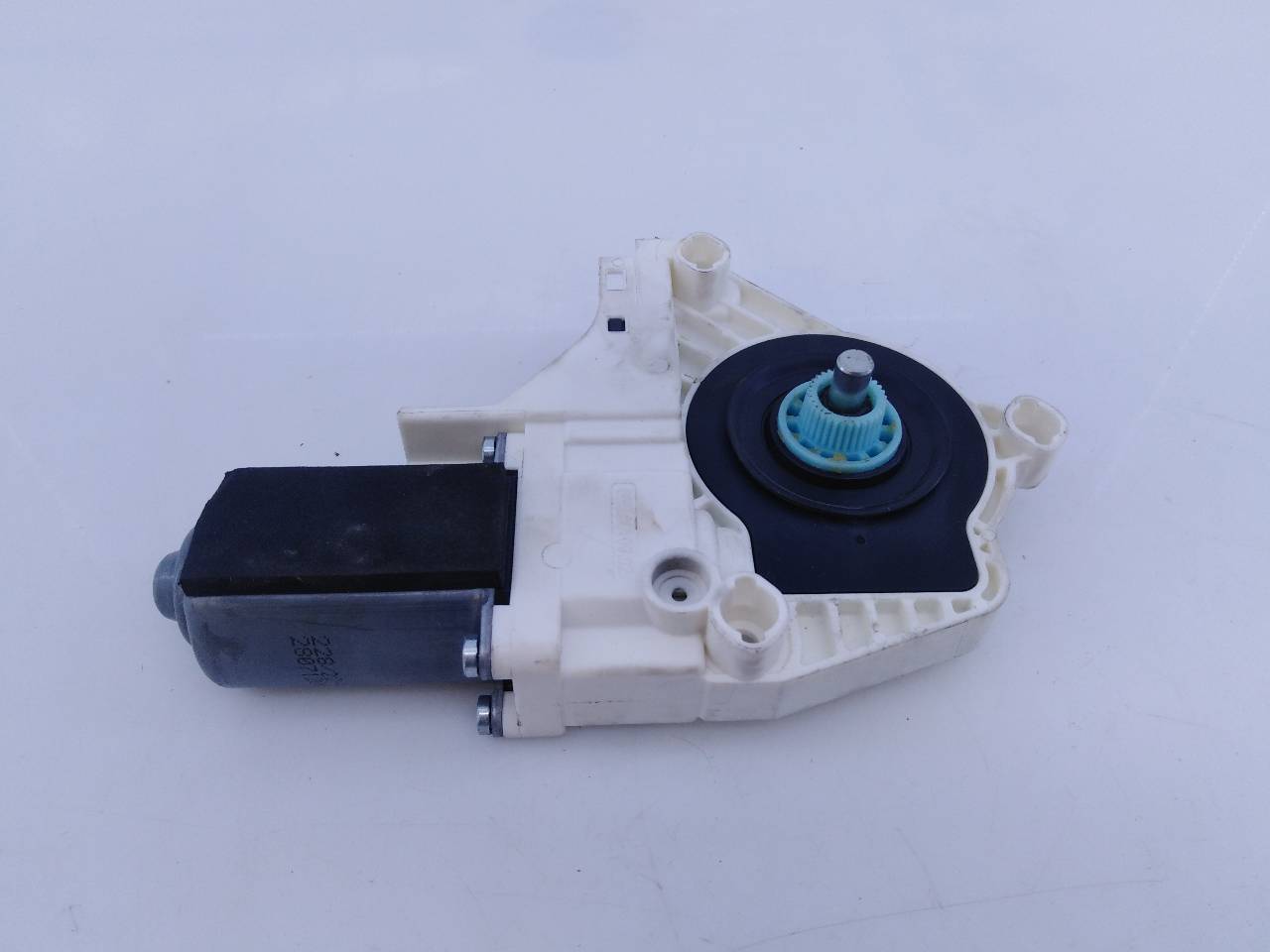 AUDI A4 B8/8K (2011-2016) Front Left Door Window Regulator Motor 8K0956801A, 1101A66634110, E1-B6-24-2 24027449