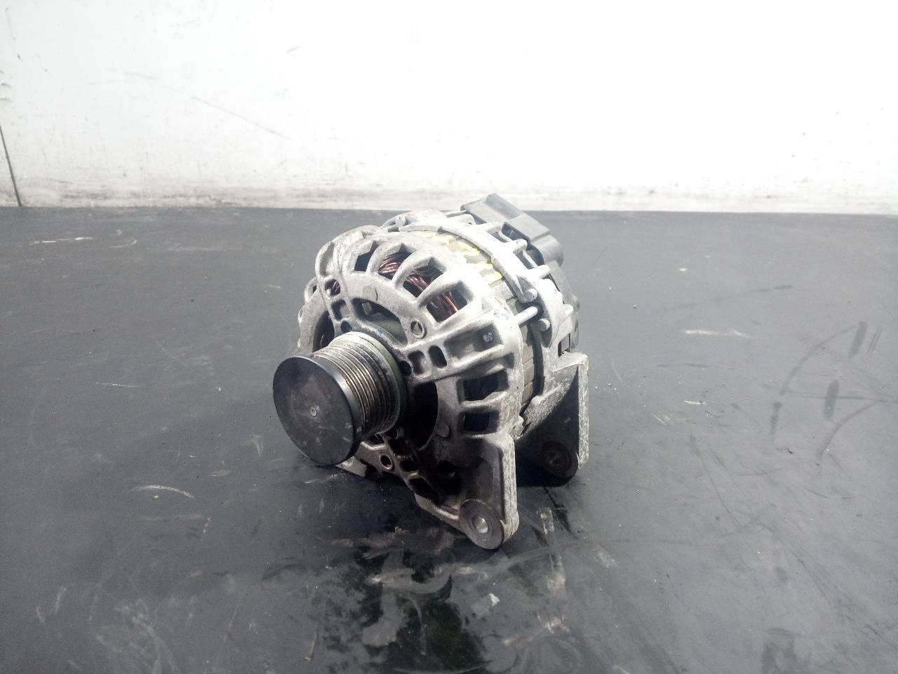 RENAULT Clio 4 generation (2012-2020) Alternator 231008593R,P3-A4-19-2 18797023