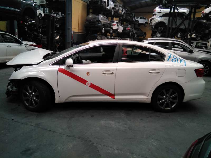 TOYOTA Avensis Rear left door window lifter 8570102010, AV2621004351, E2-B4-40-2 18626643