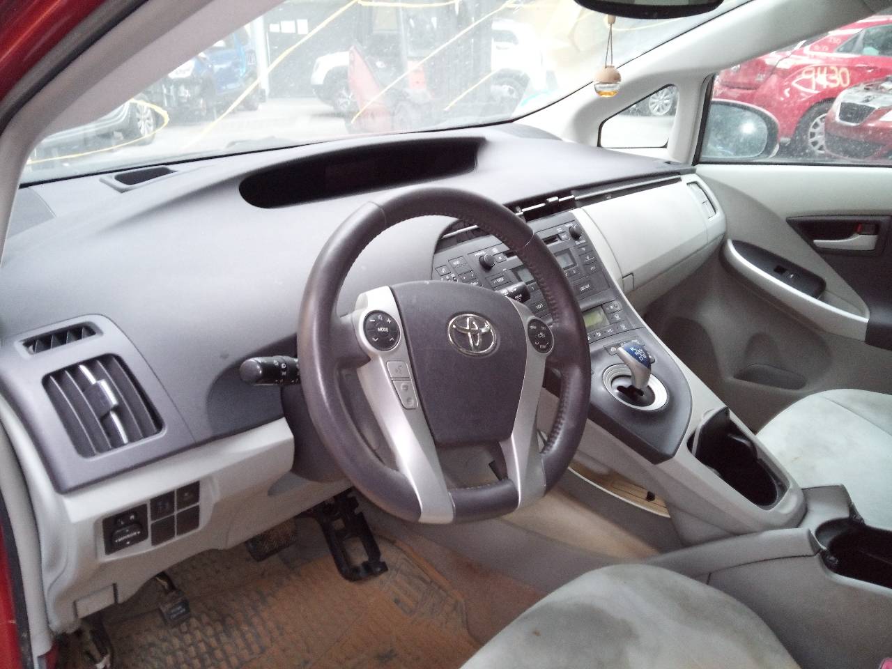 SKODA Prius 3 generation (XW30) (2009-2015) Takaluukun lasinpyyhkijän moottori 8513047021 18750293