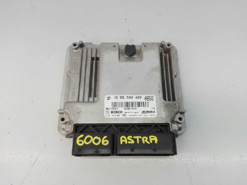 OPEL Astra J (2009-2020) Engine Control Unit ECU 55590420, 0281019088, E3-A5-17-4 18459355