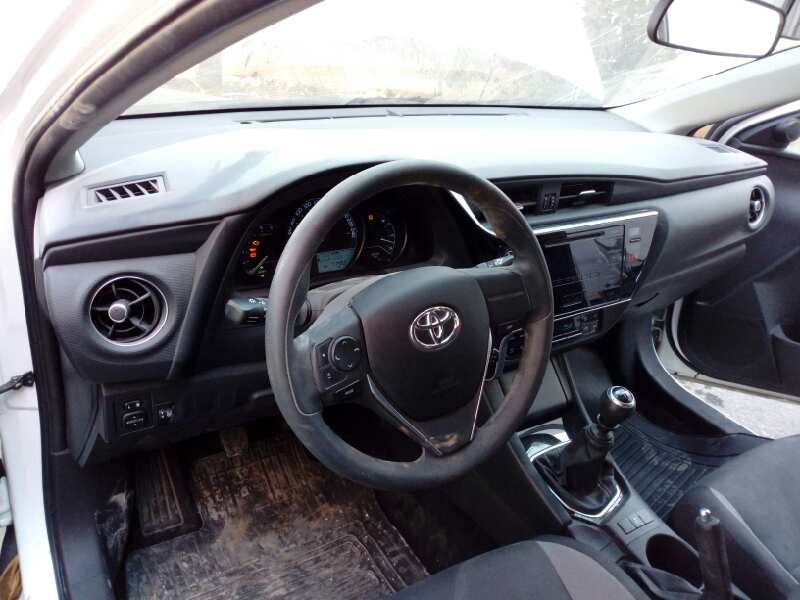 TOYOTA Auris 1 generation (2006-2012) Замок двери передний правый A084219, E2-B4-25-1 24483858