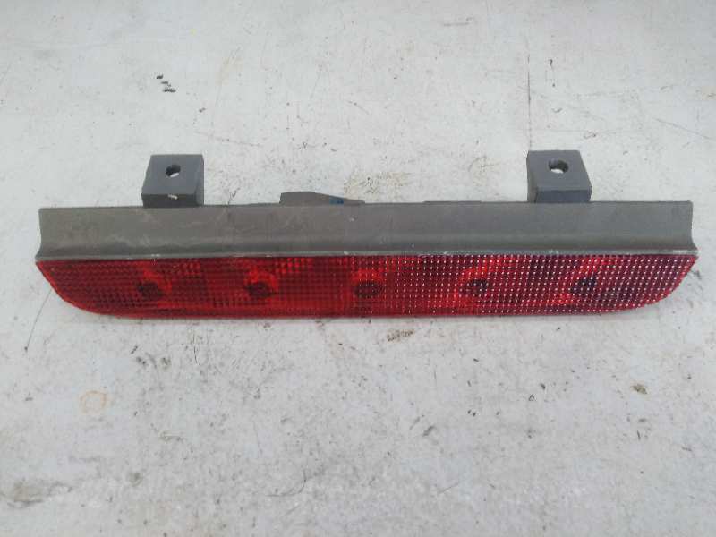 SUZUKI Jimny 3 generation (1998-2018) Rear cover light E3-B4-18-4 18549420