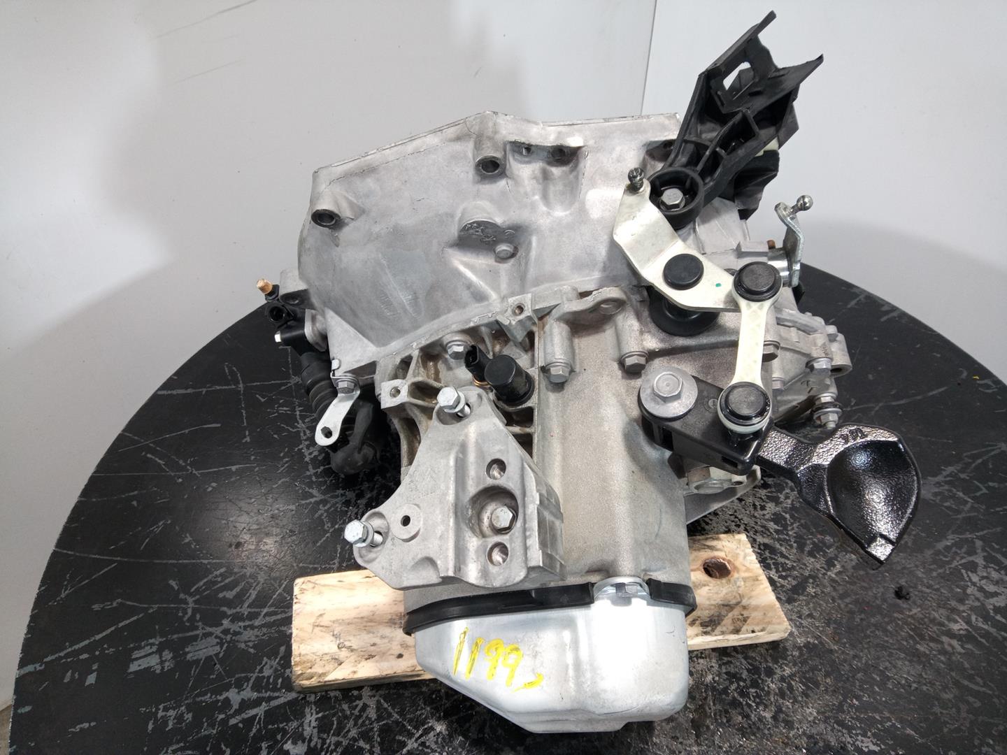 AUDI C3 2 generation (2009-2016) Gearbox 20A701,M1-B2-152 23299983