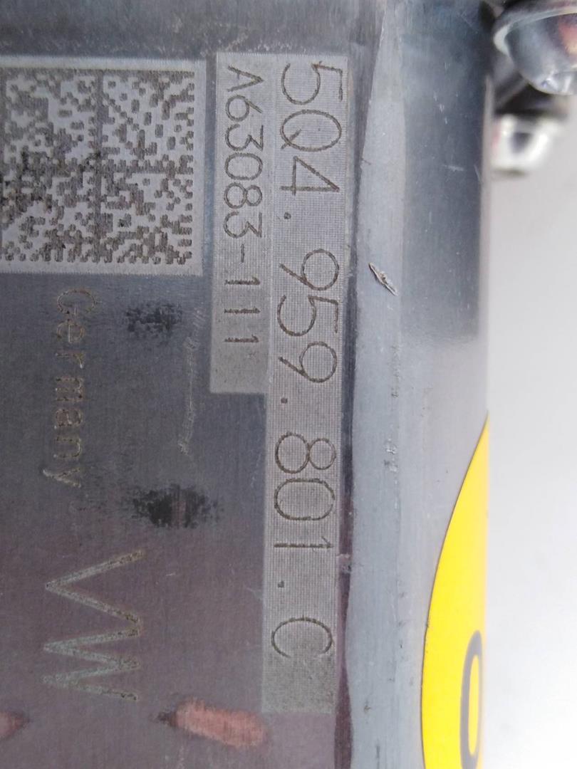 VOLKSWAGEN Passat B8 (2014-2023) Стеклоподъемник задней правой двери 5Q4959801C, E1-B6-16-2 18748511