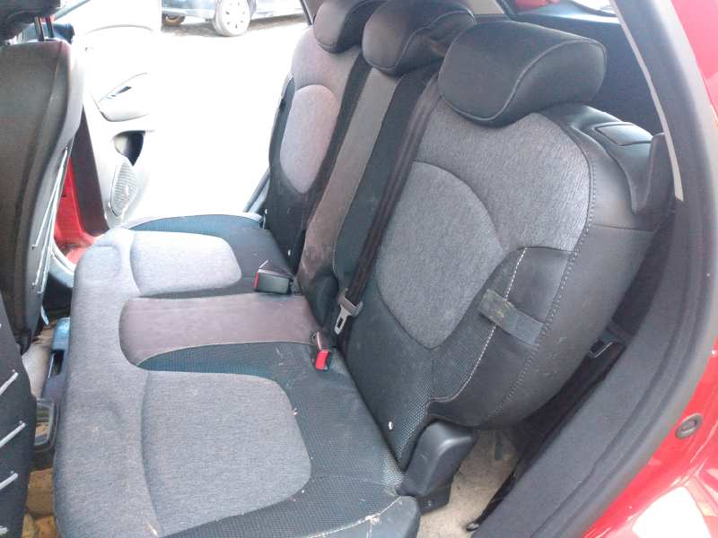 RENAULT Captur 1 generation (2013-2019) Priekinis dešinys suportas 18513606