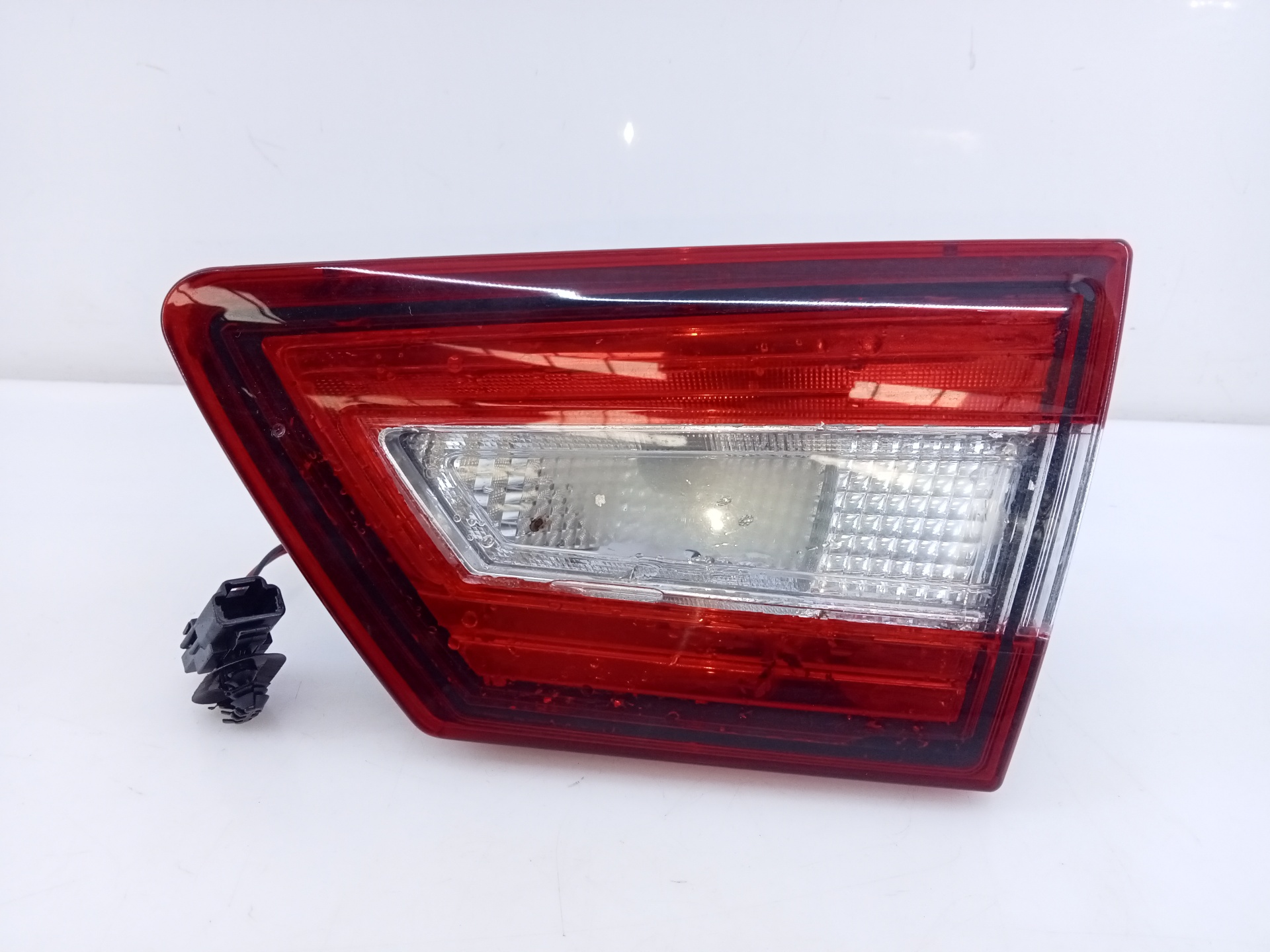 RENAULT Clio 3 generation (2005-2012) Фонарь крышки багажника правый E1-A1-43-2 21822302