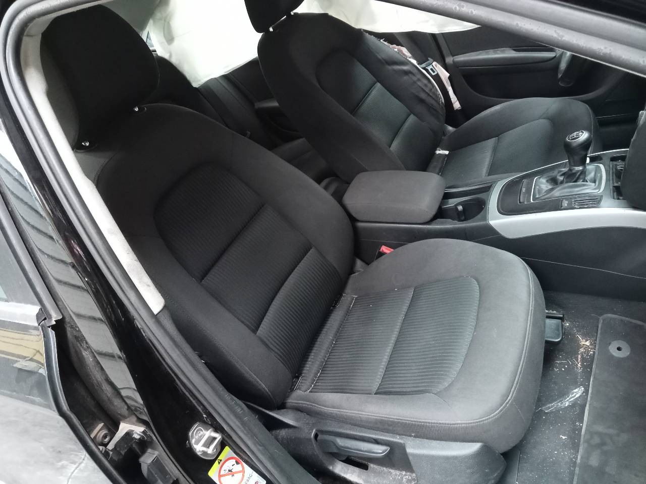 AUDI A4 B8/8K (2011-2016) Front Right Driveshaft 8K0407271Q 24056428