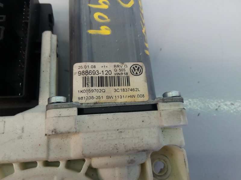 VOLKSWAGEN Passat Variant 1 generation (2010-2024) Front Right Door Window Control Motor 988693120, E1-B6-44-1 18365145