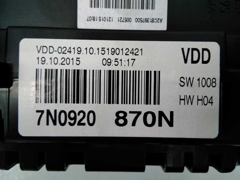 AUDI A6 C5/4B (1997-2004) Спидометр 7N0920870N,E2-A1-9-4 18568250