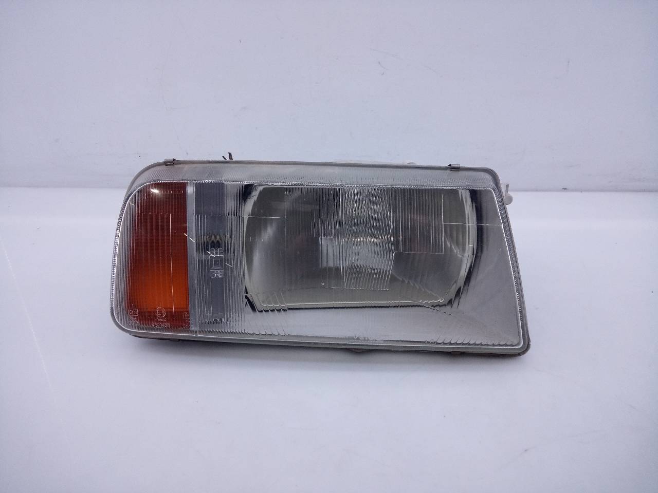 HONDA Vitara 1 generation (1988-2006) Priekinis dešinys žibintas 676200160,E2-A3-60-2 21794046