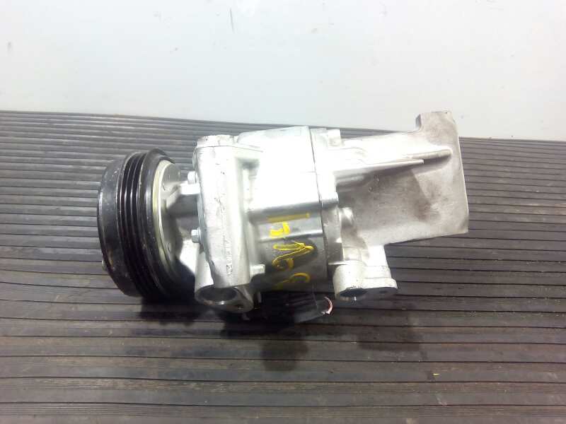 DACIA Sandero 2 generation (2013-2020) Air Condition Pump 926000286R, P3-A1-4-3 22935512