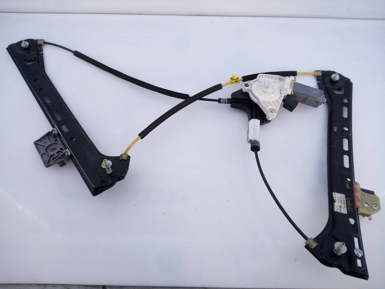 BMW C-Class W205/S205/C205 (2014-2023) Front Left Door Window Regulator A209061300,E1-A2-16-2 24060900