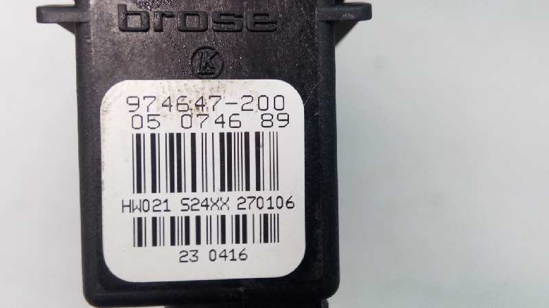 CHEVROLET Leon 2 generation (2005-2012) Lève-vitre de porte arrière droite 1P0839462A,983600202,E1-B6-30-2 18593848