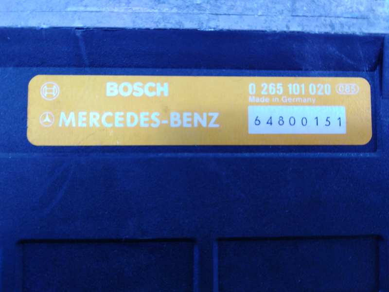 MERCEDES-BENZ E-Class W124 (1984-1997) ABS Pump 0265101020, 64800151, E3-A1-5-4 18641514