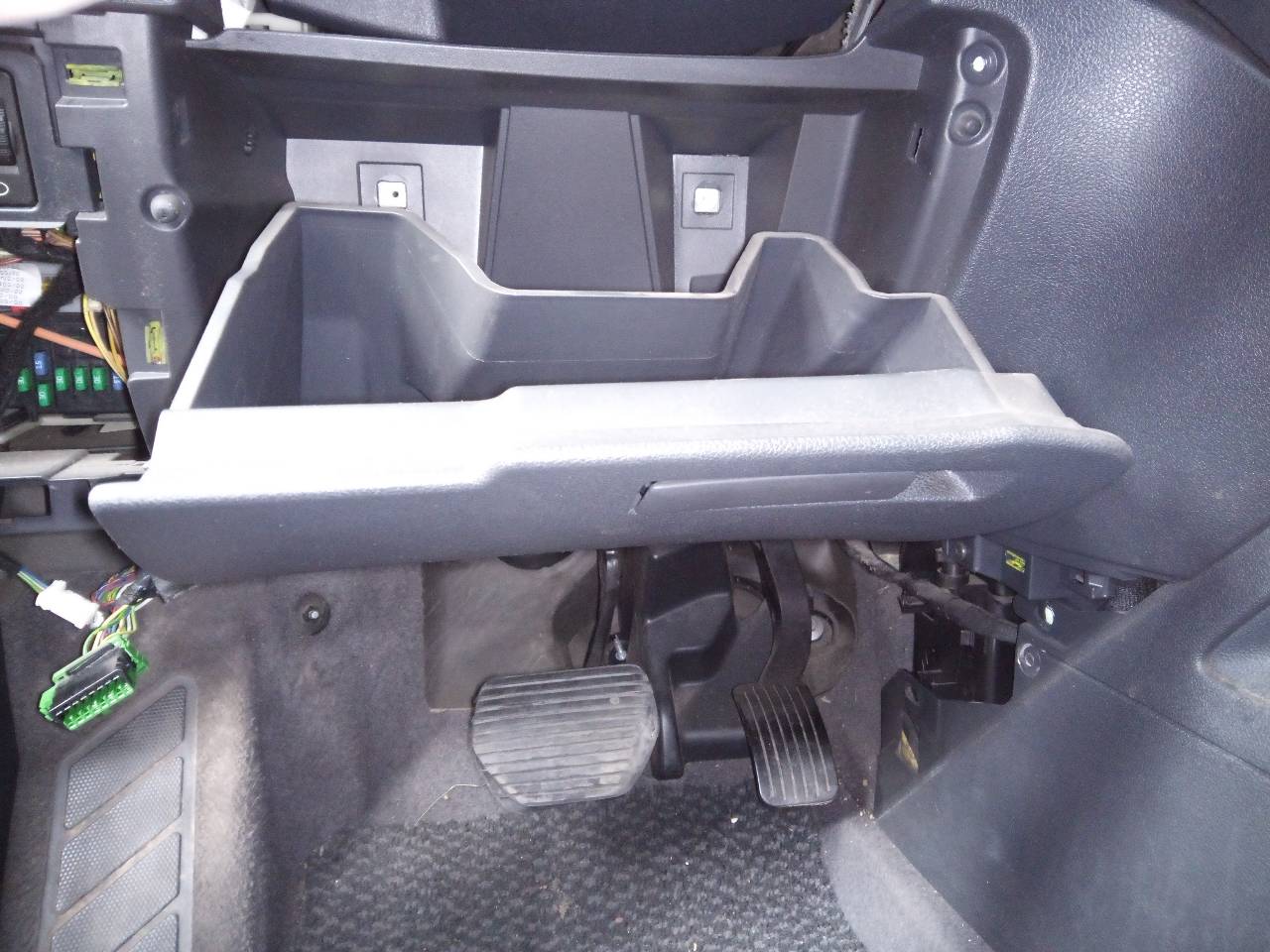 PEUGEOT 3008 1 generation (2010-2016) Glove Box 23300533