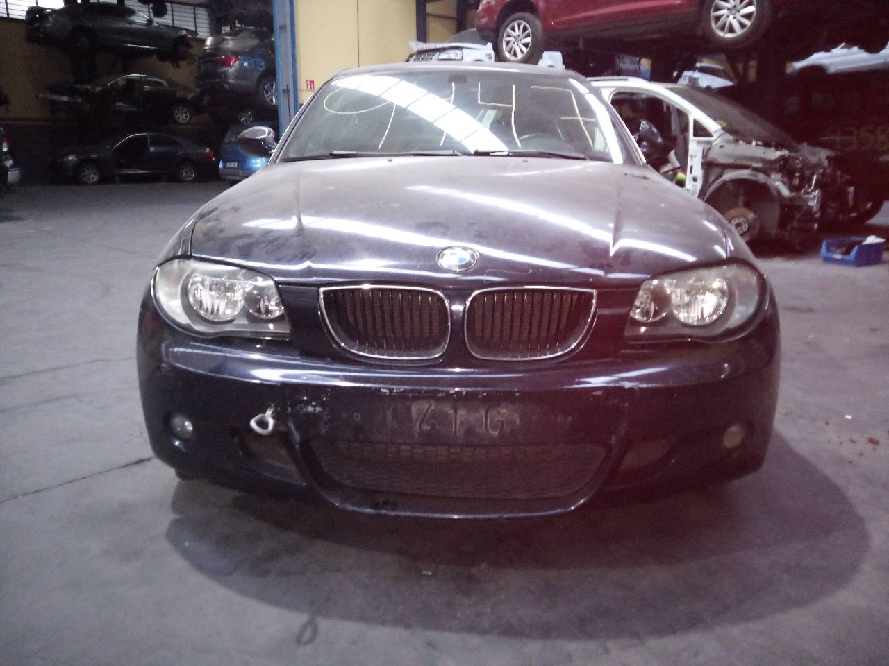 BMW 1 Series E81/E82/E87/E88 (2004-2013) Противотуманка бампера передняя правая 89203662, 13101610, E1-A3-7-2 18749314