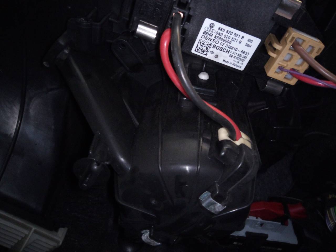 AUDI Q5 8R (2008-2017) Нагревательный вентиляторный моторчик салона 8K0820521B 25367636