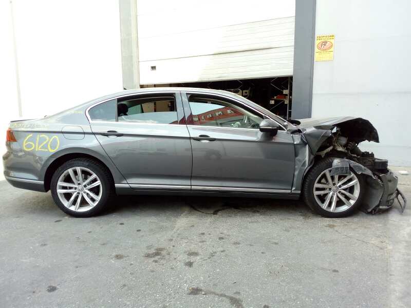 VOLKSWAGEN Passat B8 (2014-2023) Стеклоподъемник передней левой двери 3G0837461C,E1-B6-42-1 18467095