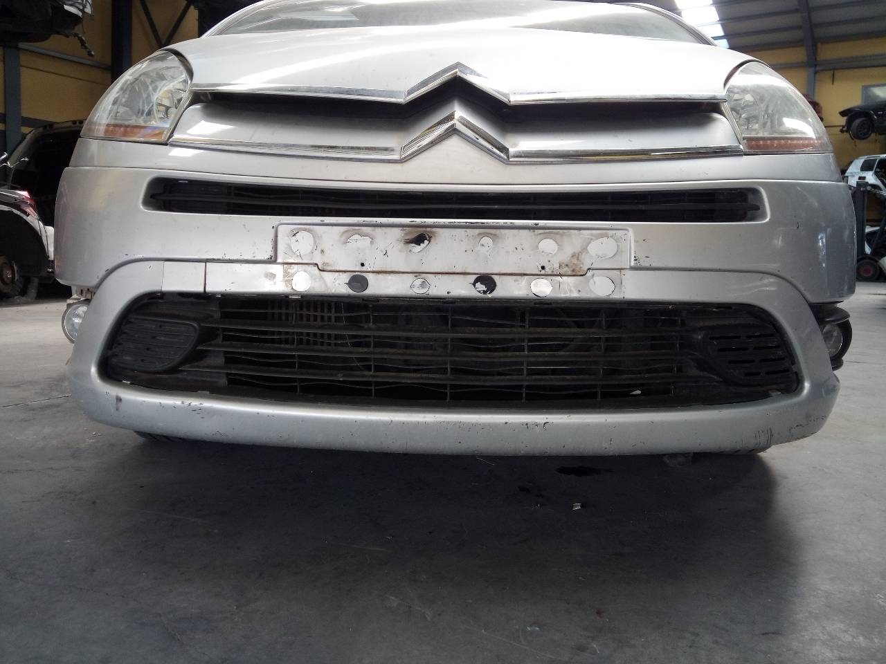 CITROËN C4 Picasso 1 generation (2006-2013) Front Bumper 26272466