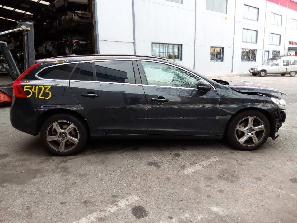 VOLVO V60 1 generation (2010-2020) Variklio kompiuteris P31303388, 0281015286, E3-B5-43-3 18416669