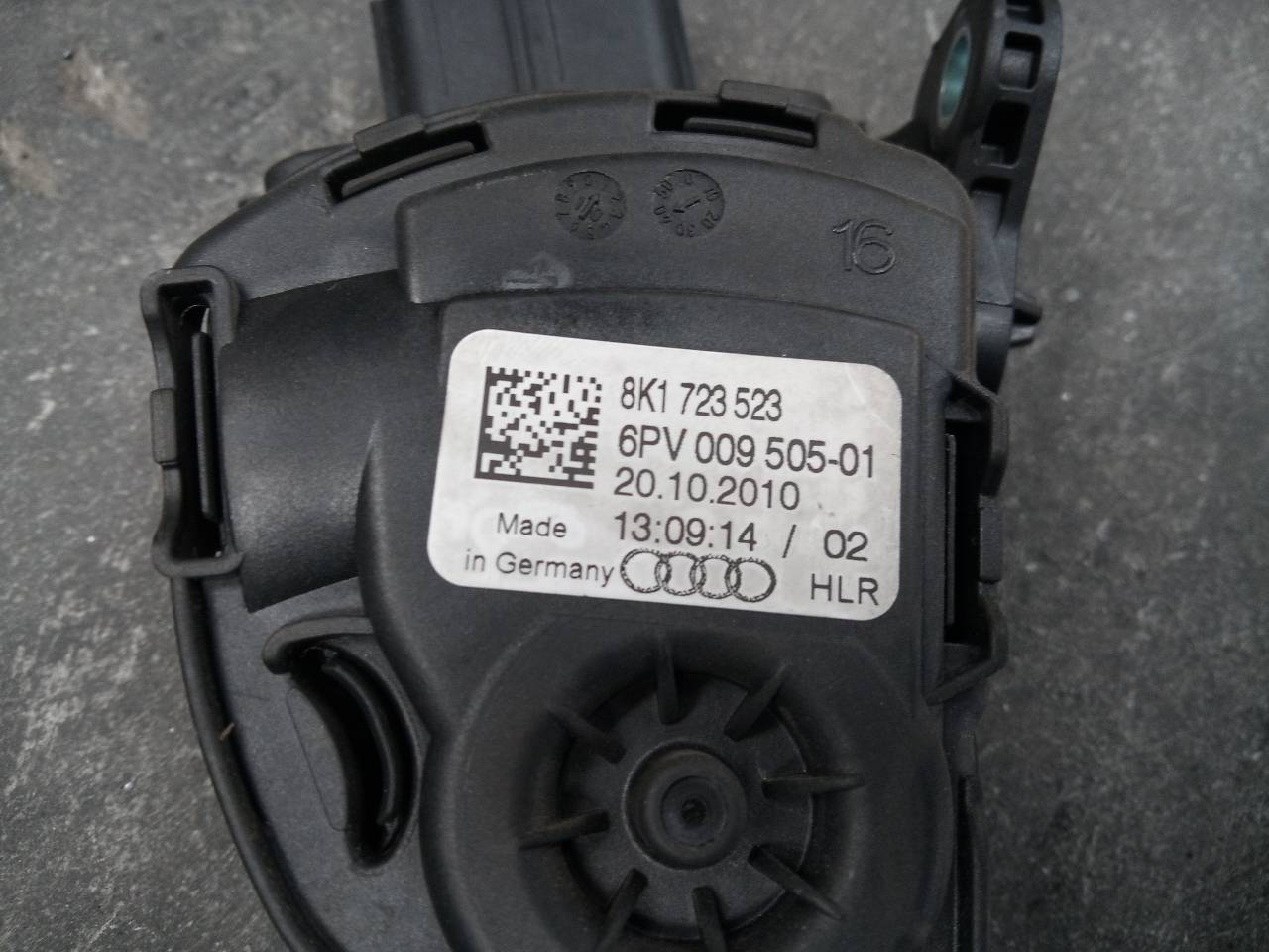 AUDI A6 C6/4F (2004-2011) Akseleratoriaus (gazo) pedalas 8K1723523, 6PV00950501 18779274