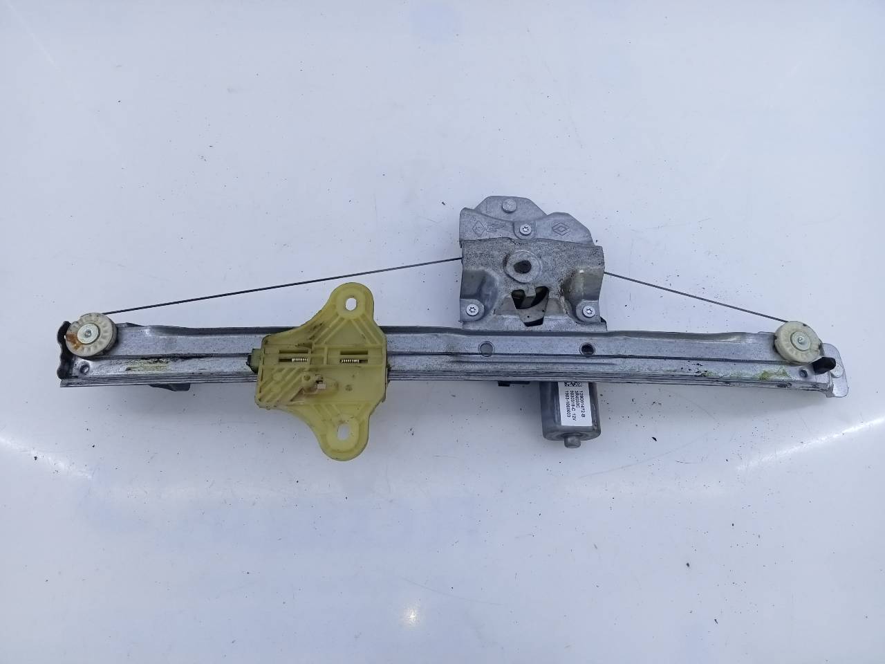 RENAULT Clio 3 generation (2005-2012) Front Left Door Window Regulator 807213867R, E1-A1-40-2 21799580