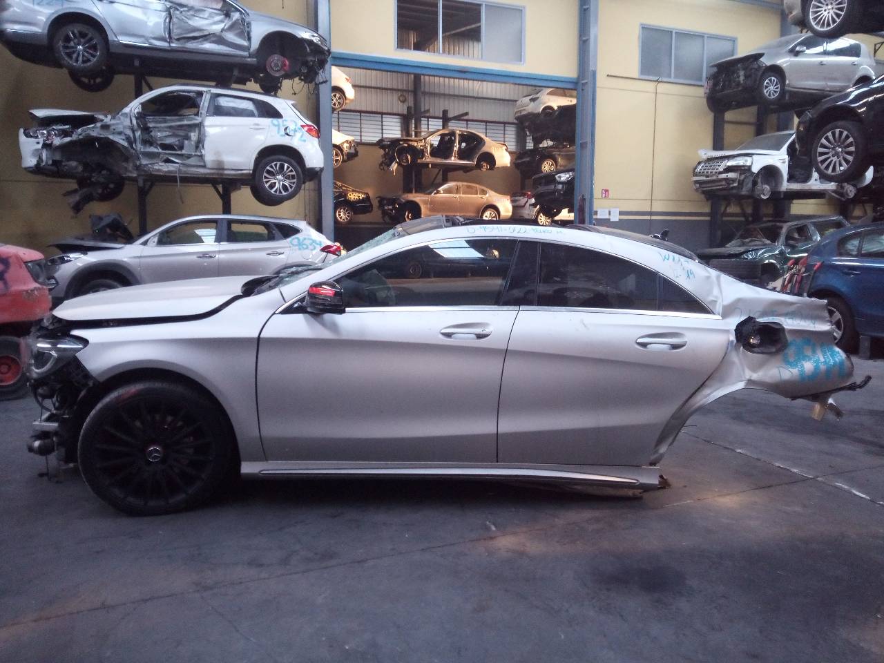 MERCEDES-BENZ CLA-Class C117 (2013-2016) Servoamplificator de frână A2464301230,P3-B9-2-6 21798401