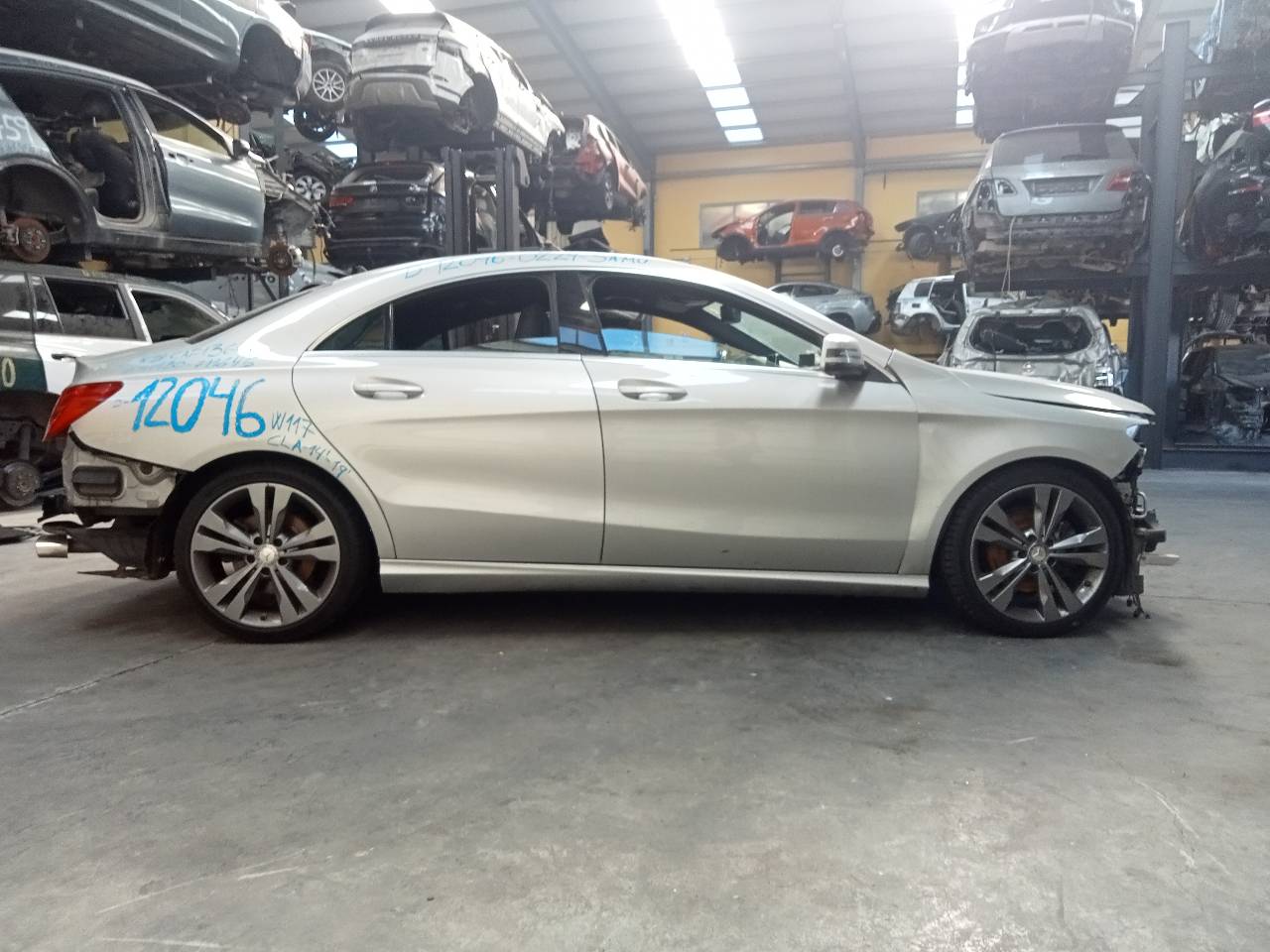 MERCEDES-BENZ CLA-Class C117 (2013-2016) Aizmugurējā labā durvju slēdzene A0997305600,E1-A2-48-2 23302573