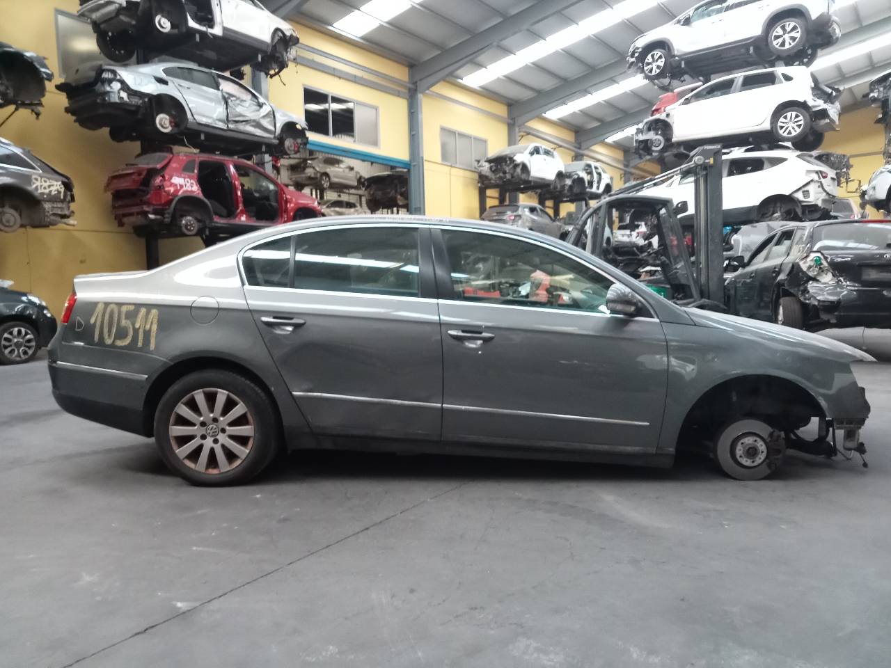 CHEVROLET Passat B6 (2005-2010) Other part 3C0880204D, E1-B6-47-2 20959512