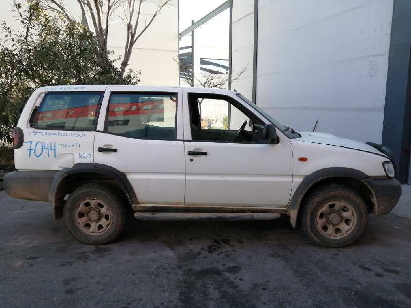 VOLVO Terrano 2 generation (1993-2006) Блок управления двигателем 237107F469, 0281011040, E3-B4-31-4 18542962