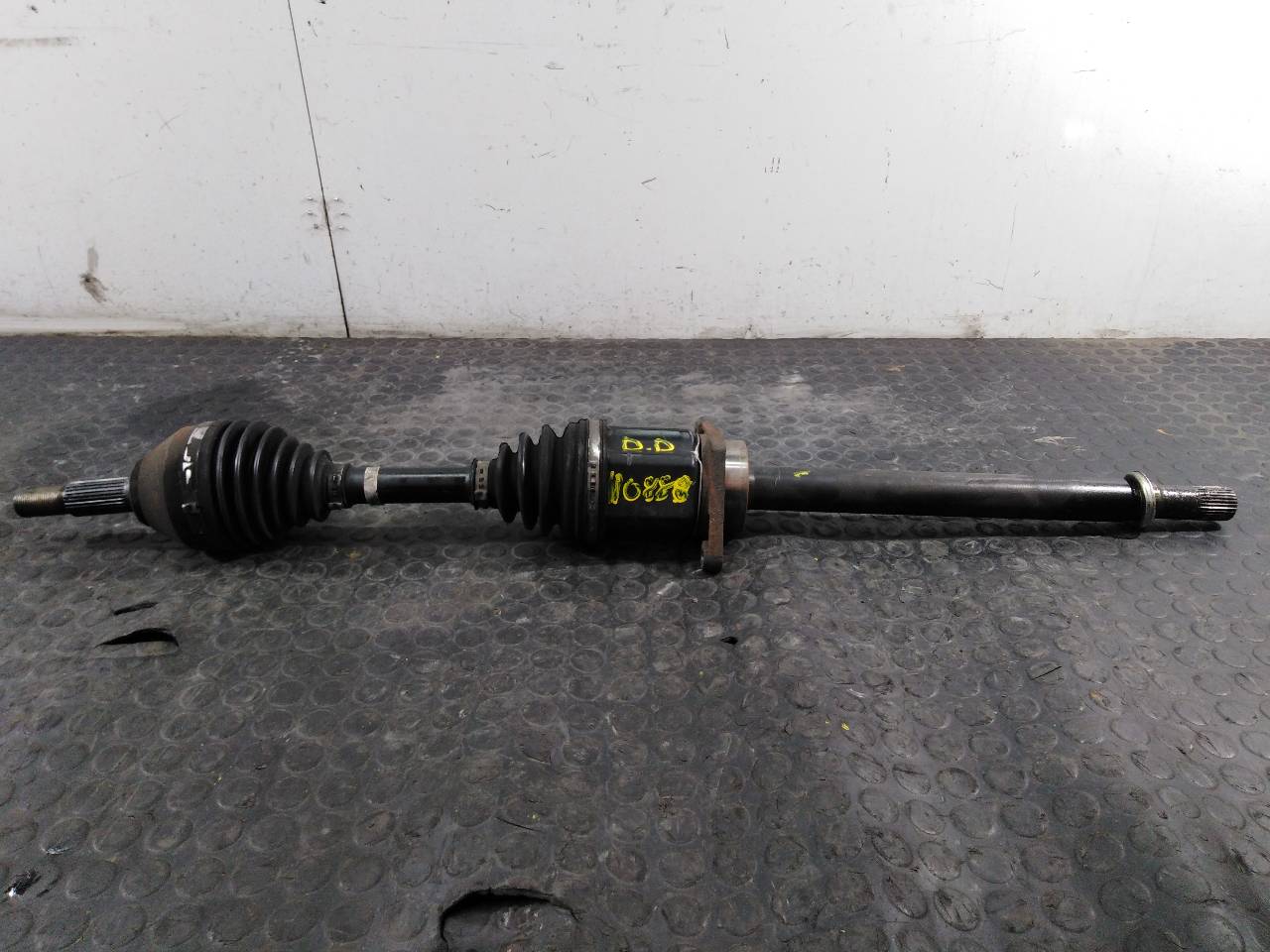 NISSAN Qashqai 1 generation (2007-2014) Front Right Driveshaft P1-B6-23 21800545