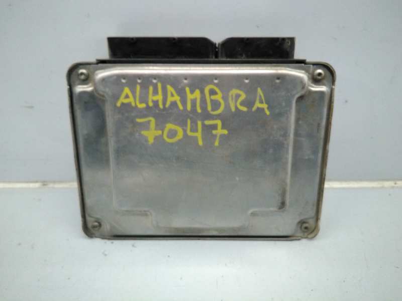 SEAT Alhambra 1 generation (1996-2010) Engine Control Unit ECU 038906019FC,0281010751,E2-A1-23-3 18542184