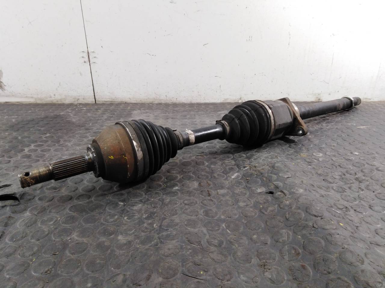 NISSAN Qashqai 1 generation (2007-2014) Front Right Driveshaft P1-B6-23 21800545