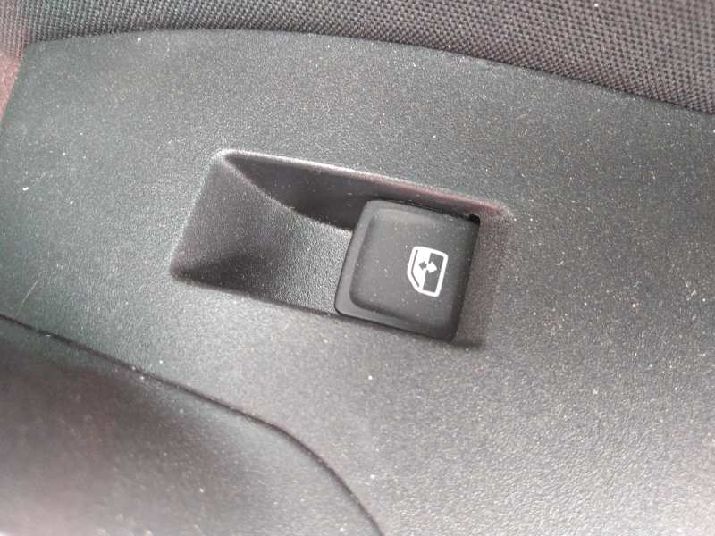 SEAT Alhambra 2 generation (2010-2021) Rear Right Door Window Control Switch 5G0959855PWHS 18600938