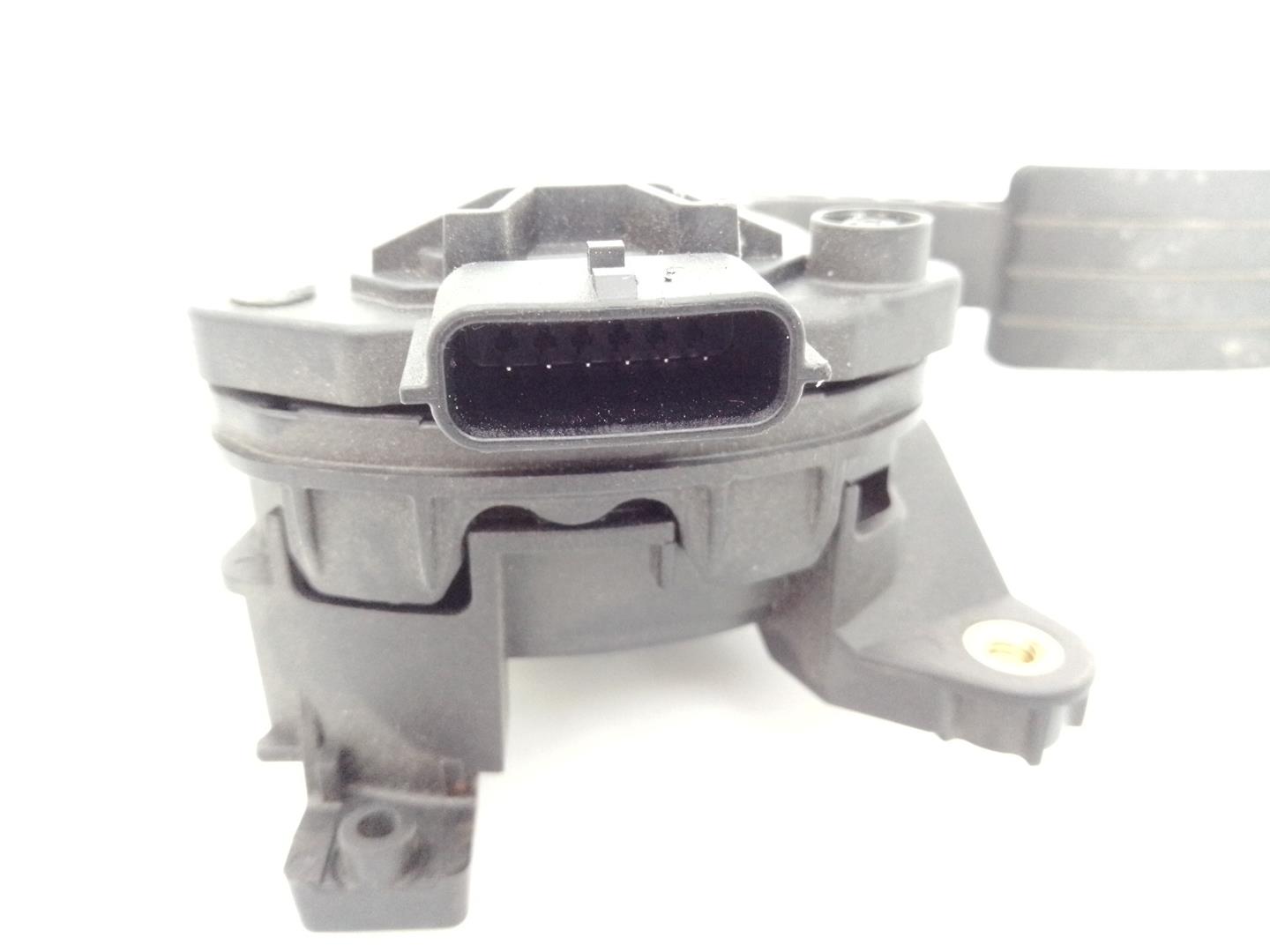 DACIA Sandero 2 generation (2013-2020) Throttle Pedal 180022703R, 6PV00997803, E2-A1-34-6 24047859